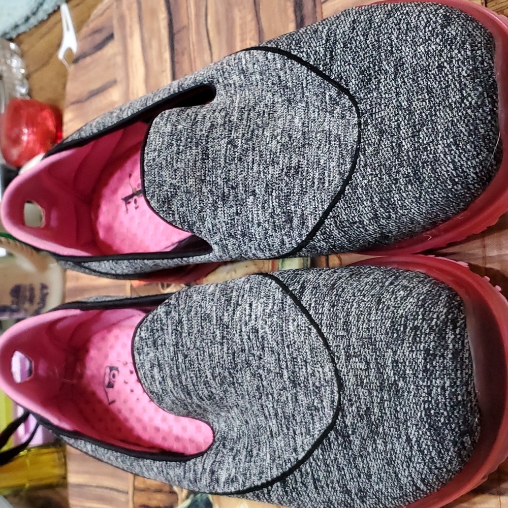 Womens Skechers Go Flex Walk slip on shoes size 8